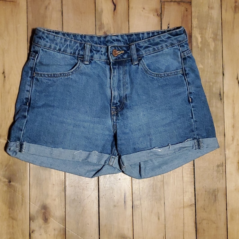 &Denim Jean Shorts!